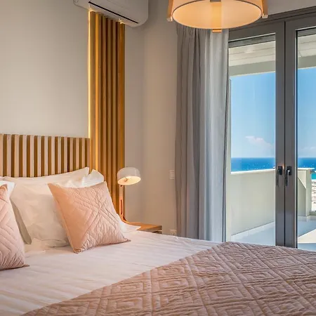 Akemi Luxury Villa *