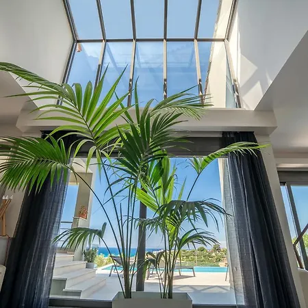 Villa Akemi Luxury *