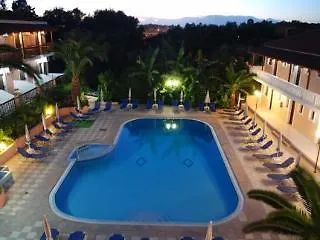 Aparthotel Lazaros