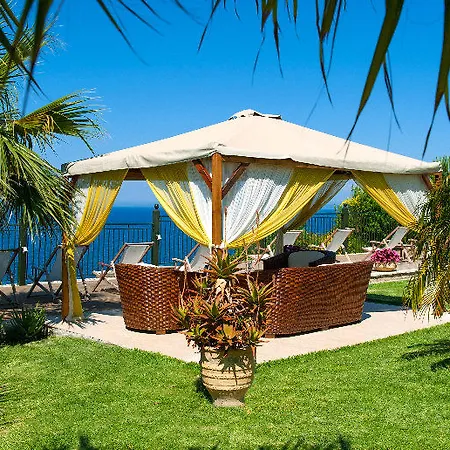 Erietta Aparthotel 4*