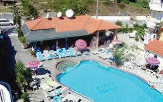 Hotel Planos Beach Aparthotel