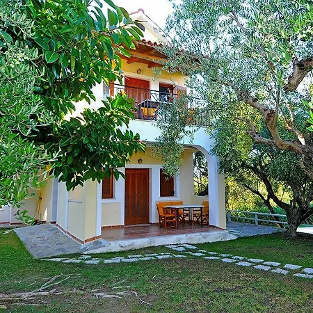 Apartment Limanaki