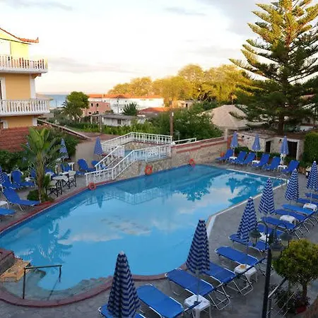 Hotel Planos Beach Aparthotel 3*