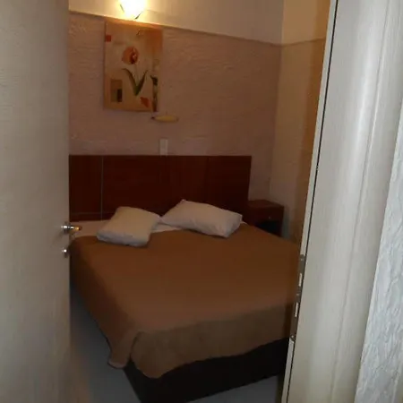 Hotel Planos Beach Aparthotel