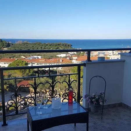 Yiannis Appartement *