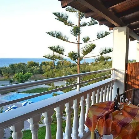 Aparthotel Ionian Aura 2*