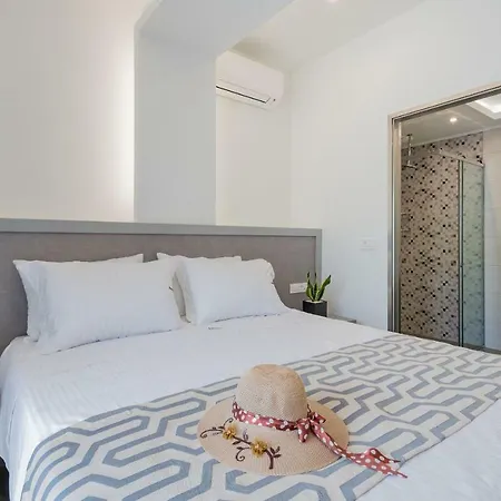 Jasmine With Private Pool Apartment