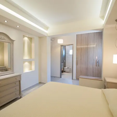 Erietta Aparthotel 4*