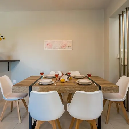 Asante Group Homes Tsilivi (Zakynthos)