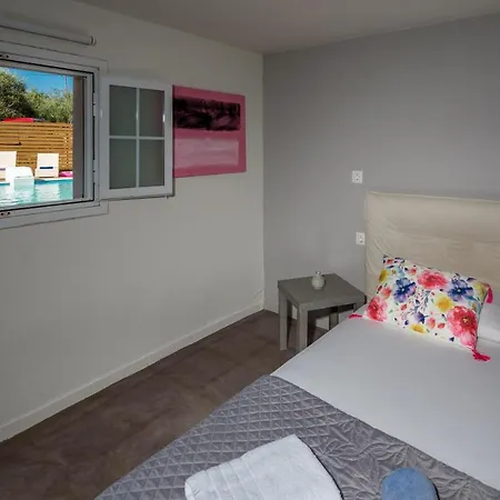 Asante Group Homes Tsilivi (Zakynthos)
