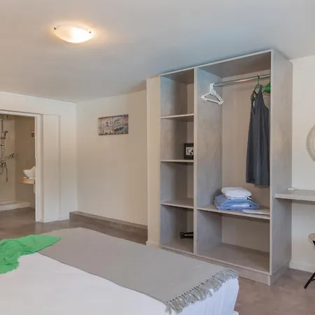 Asante Group Homes Tsilivi (Zakynthos)