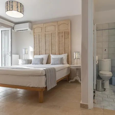 Villa Tierra Verde, Luxury Retreat With 3 Acres Lush Garden