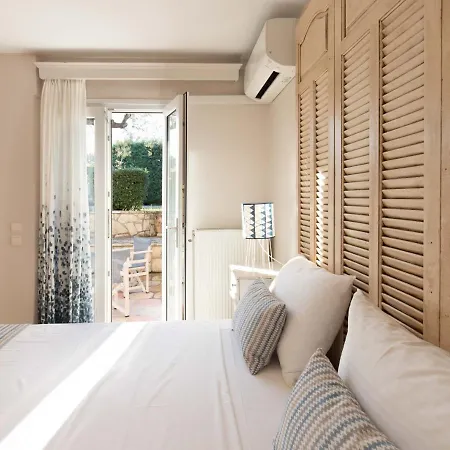 Villa Tierra Verde, Luxury Retreat With 3 Acres Lush Garden *