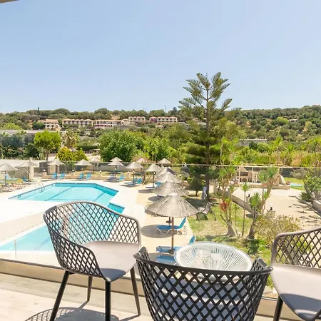 Sunny Garden Hotel