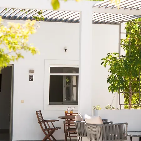 Sunny Garden Hotel 3*