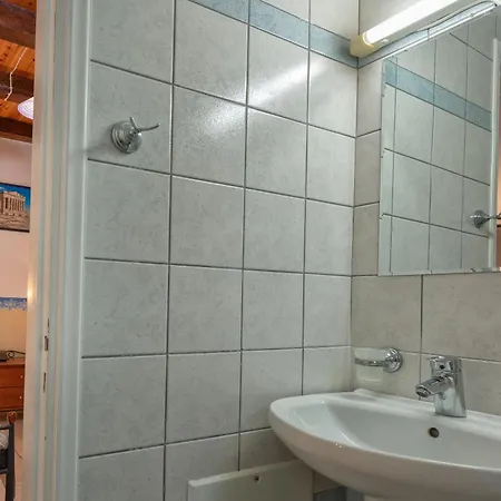 Apartment Tsiolis &