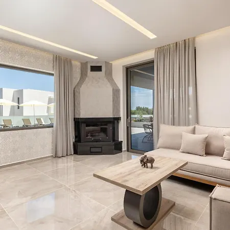 Aura Del Sol Villa *