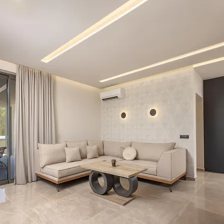 Aura Del Sol Villa *