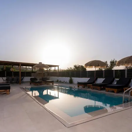 Diamond With Swimming Pool Villa *