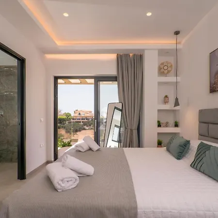 Diamond With Swimming Pool Villa