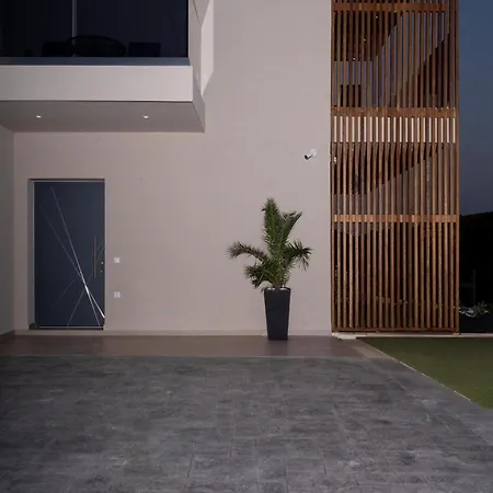 Diamond With Swimming Pool Villa