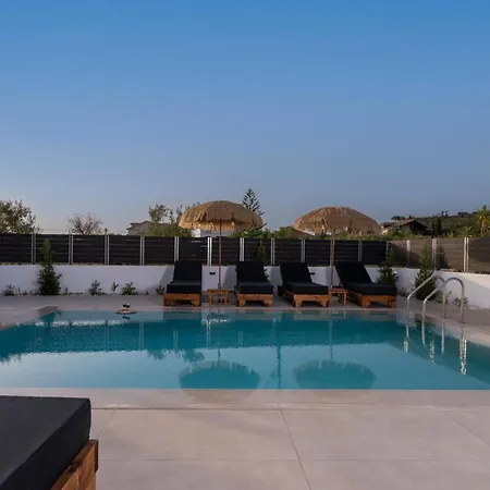 Diamond With Swimming Pool Villa *
