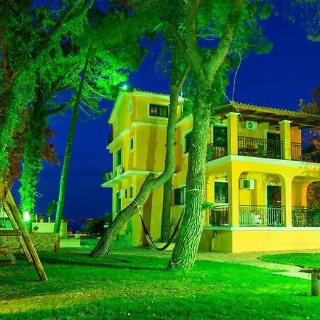Aparthotel Zarkadis 2*
