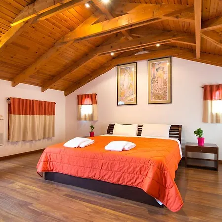 Zarkadis Aparthotel