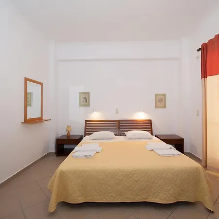 Aparthotel Zarkadis