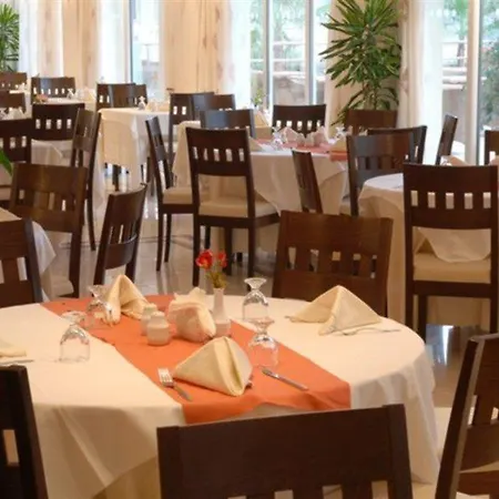Zante Maris & Adults Only 4*