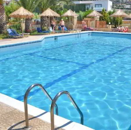 Sunny Garden Hotel 3*