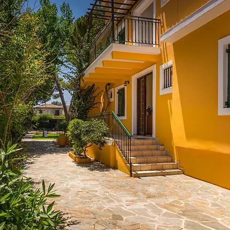 Zarkadis Aparthotel