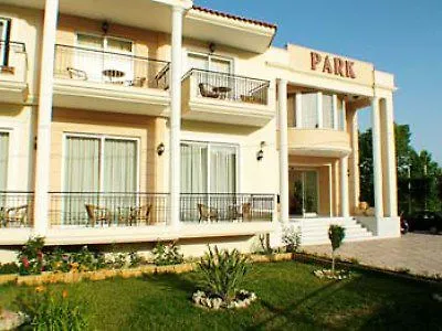 Park & 4*