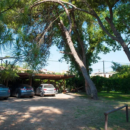 Aparthotel Zarkadis