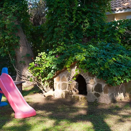 Zarkadis Aparthotel